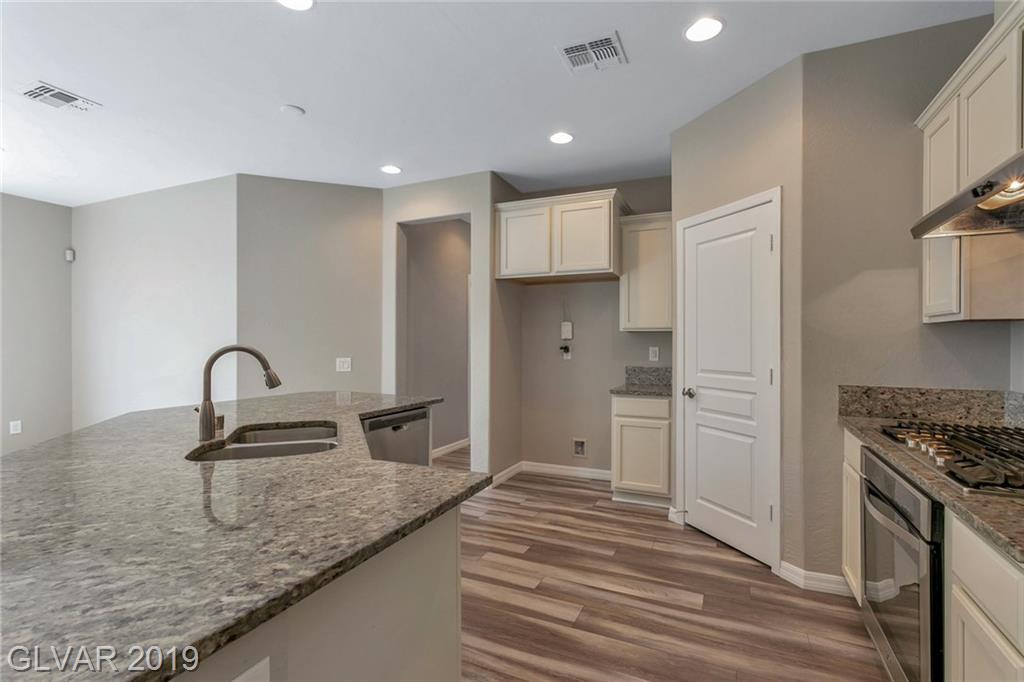 10935 Hunting Hawk Road Las Vegas, NV 89179 - Photo 6 of 23