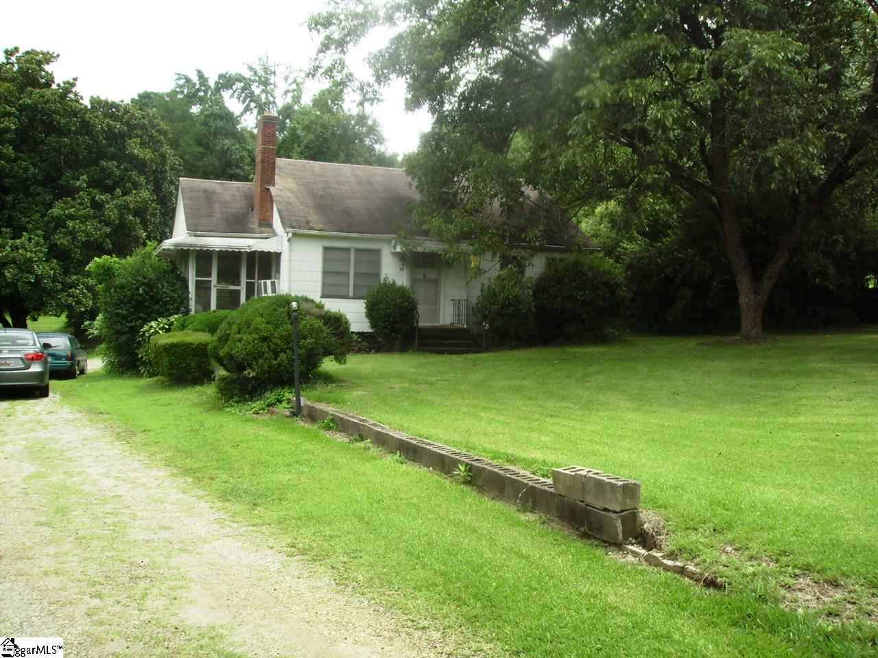811 Boling Road Taylors, SC 29687 - Photo 1 of 1 Gallery Image 1