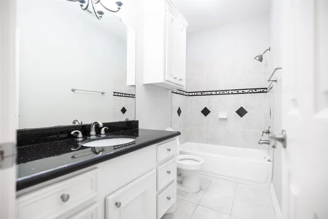 $1,600 | 13165 Snow Lane, Unit 1, Willis, TX 77318