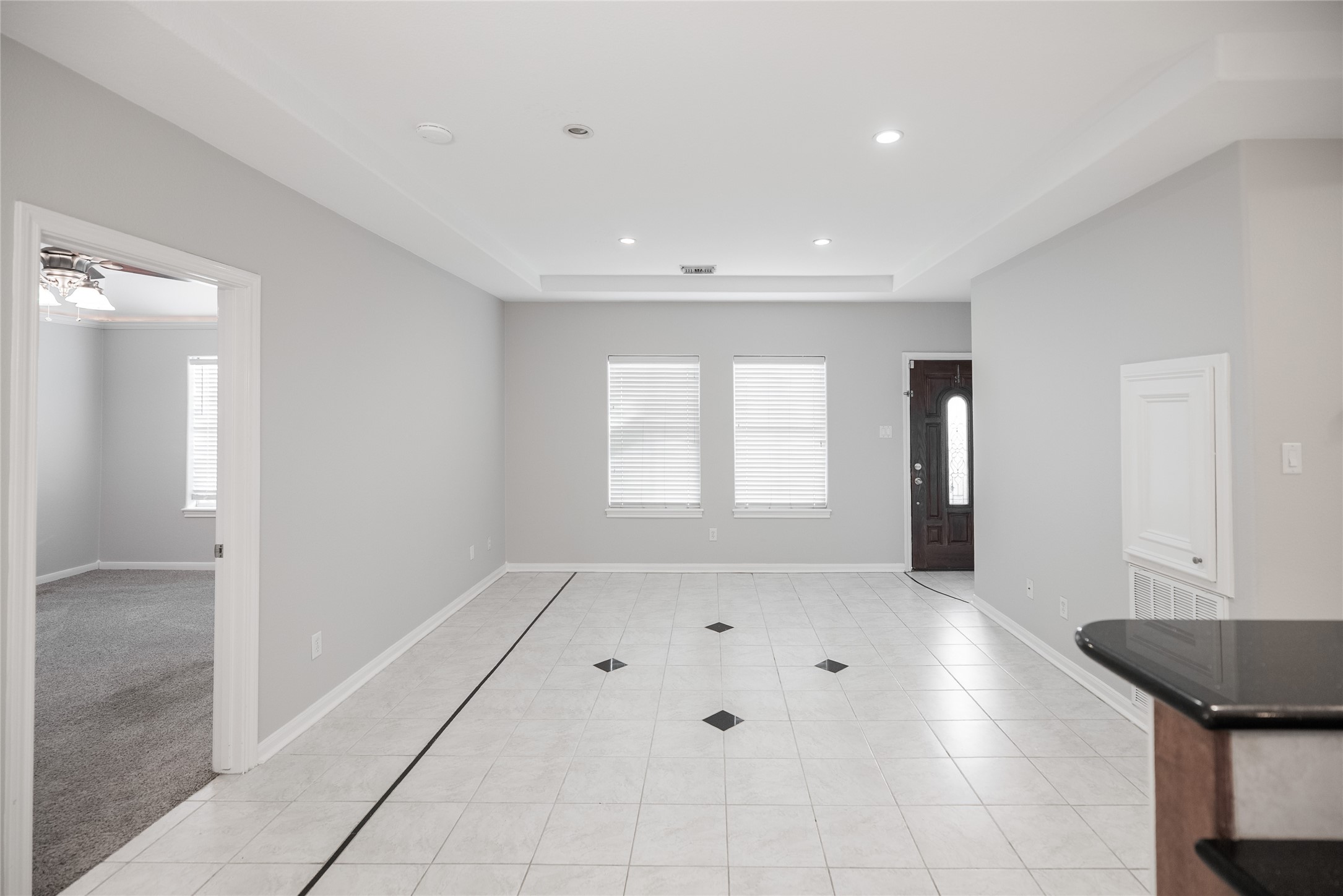 13165 Snow Lane, Unit 1 Willis, TX 77318 - Photo 6 of 34 a view of an empty room and window