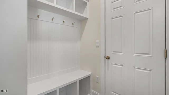 a view of utility room