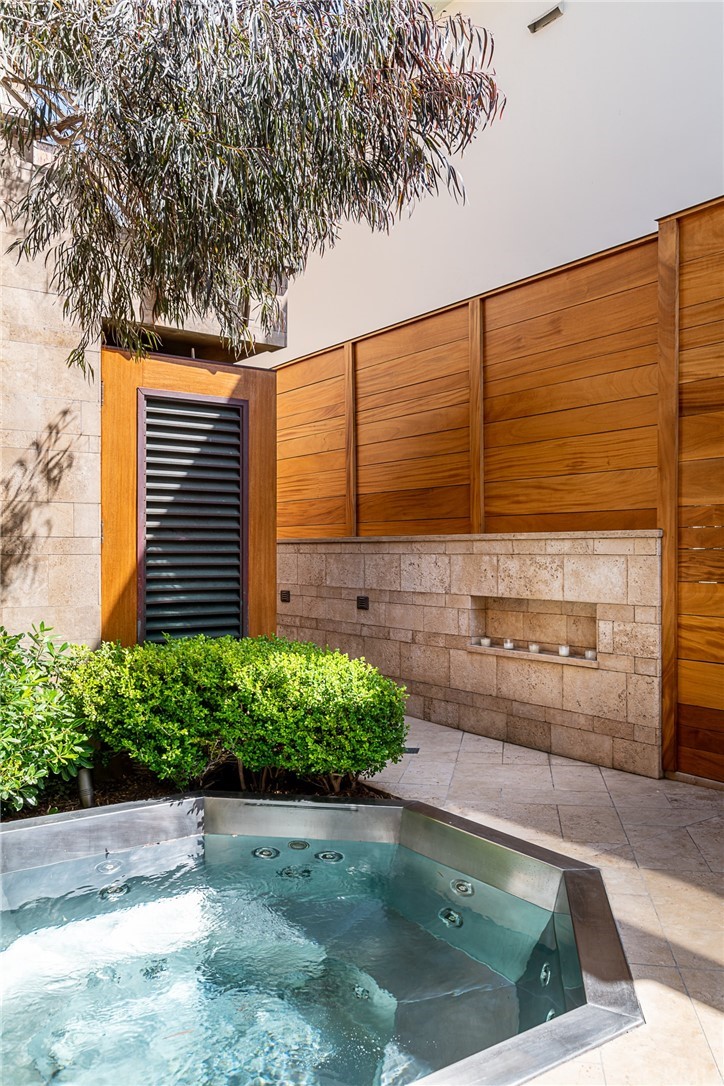 2804 The Strand Manhattan Beach, CA 90266 - Photo 18 of 51 a view of a backyard