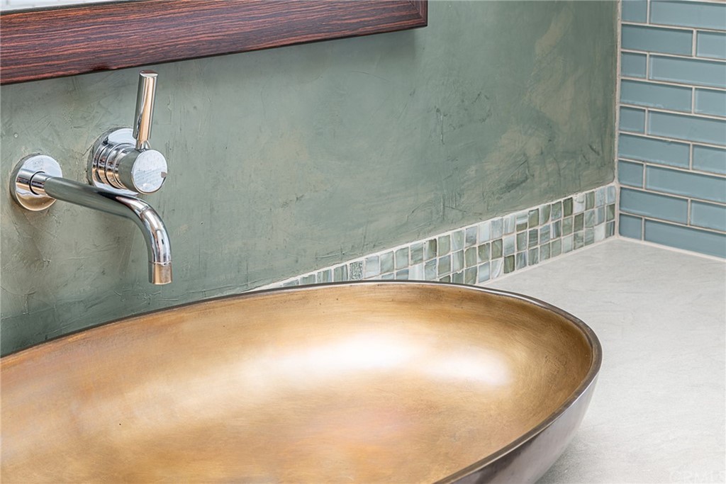 2804 The Strand Manhattan Beach, CA 90266 - Photo 45 of 51 a view of a swimming pool with a chair