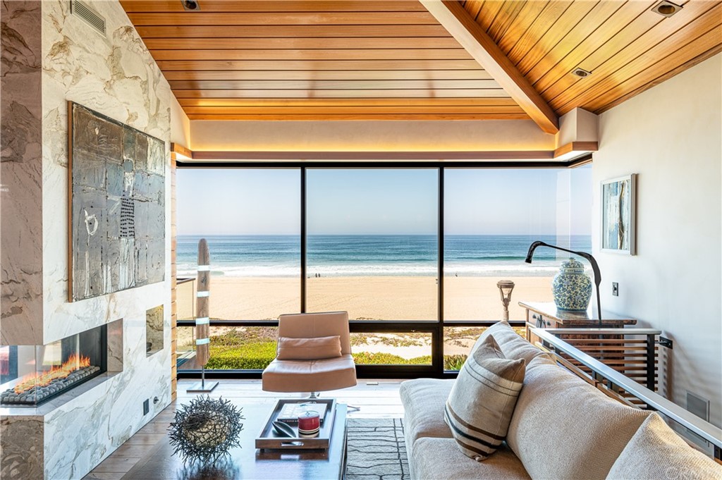 2804 The Strand Manhattan Beach, CA 90266 - Photo 6 of 51