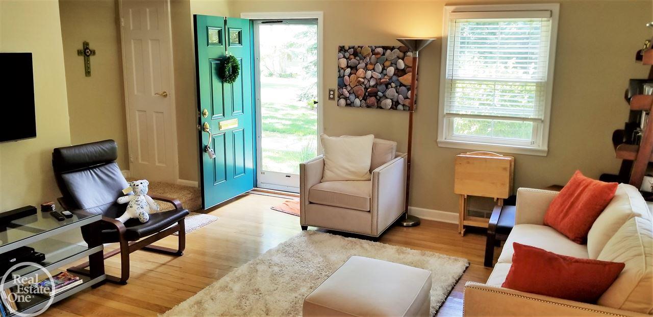1690 Graefield Road Birmingham, MI 48009 - Photo 2 of 62