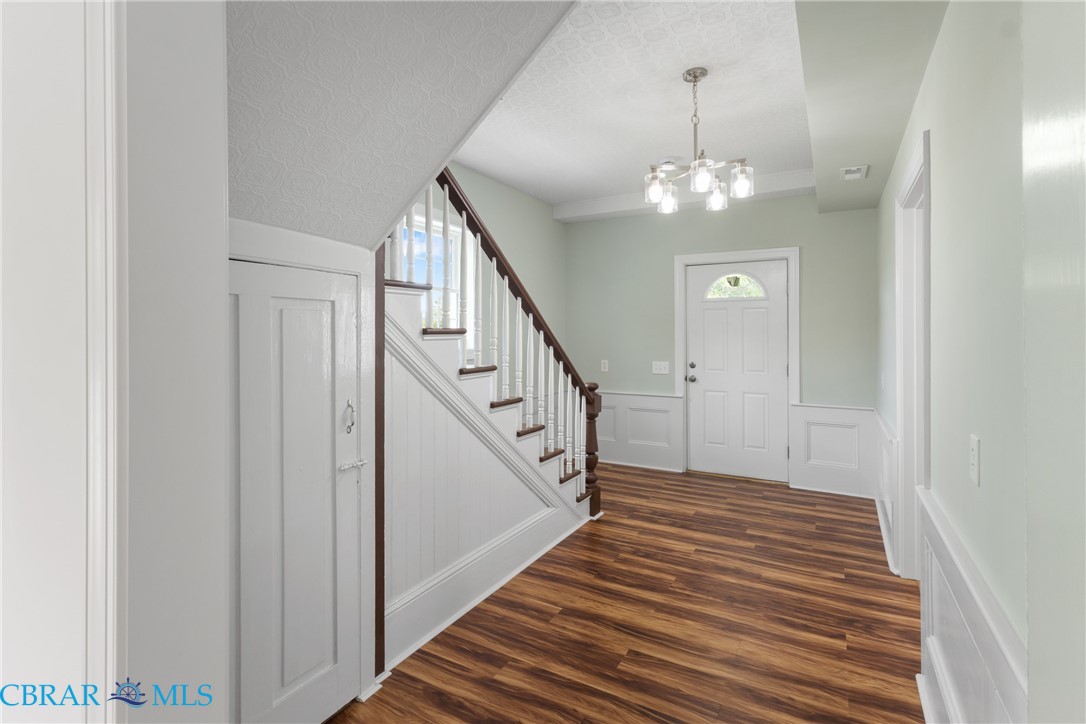 9632 Rowes Point Road Hayes, VA 23072 - Photo 4 of 48