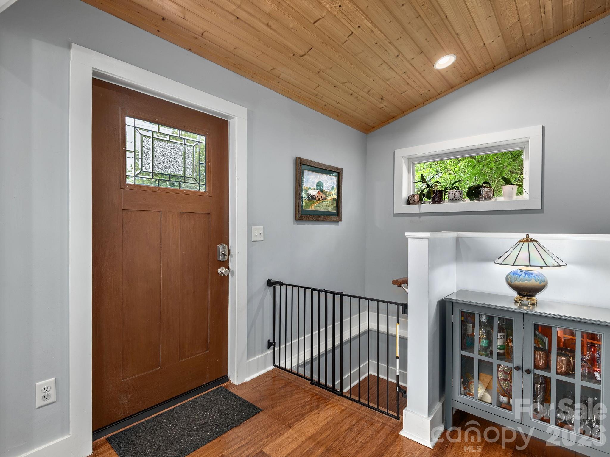 63 Beverly Road West Asheville, NC 28806 - Photo 3 of 40