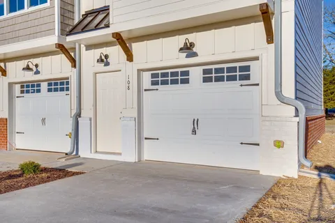 $1,695 | 203 Harper Landing, Chapel Hill, TN 37034