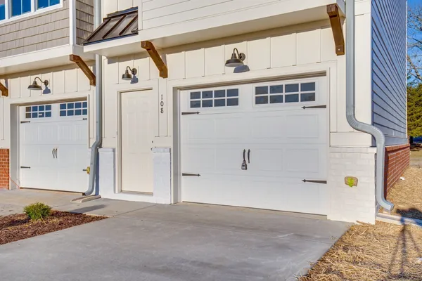 $1,695 | 203 Harper Landing, Chapel Hill, TN 37034