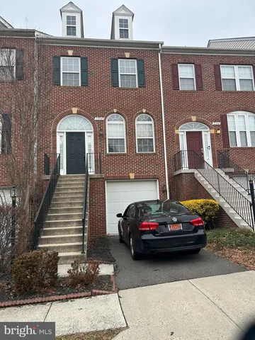 $3,400 | 11545 Cavalier Landing Court, Fairfax, VA 22030