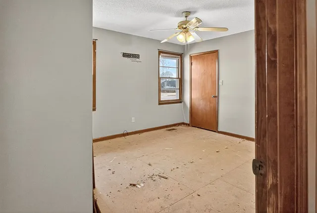 $310,000 | 601 Pleasantwood Drive, Mount Pleasant, TN 38474