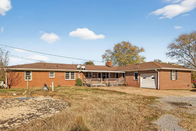 $310,000 | 601 Pleasantwood Drive, Mount Pleasant, TN 38474