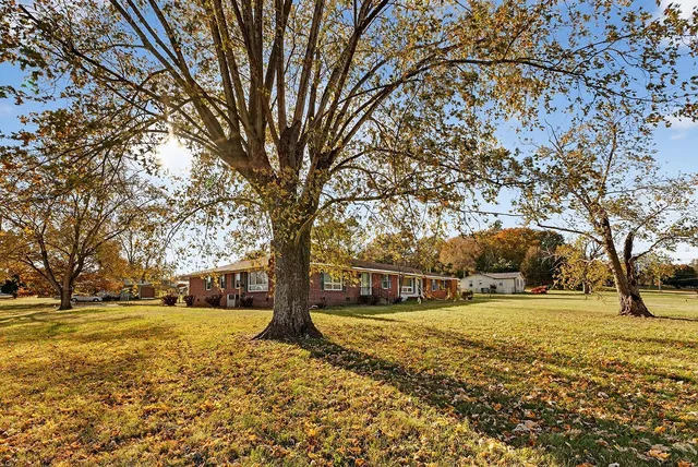 $310,000 | 601 Pleasantwood Drive, Mount Pleasant, TN 38474