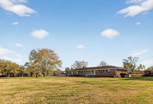 $310,000 | 601 Pleasantwood Drive, Mount Pleasant, TN 38474