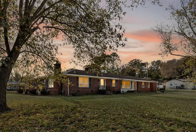a view of storage and utility room with washer and dryer