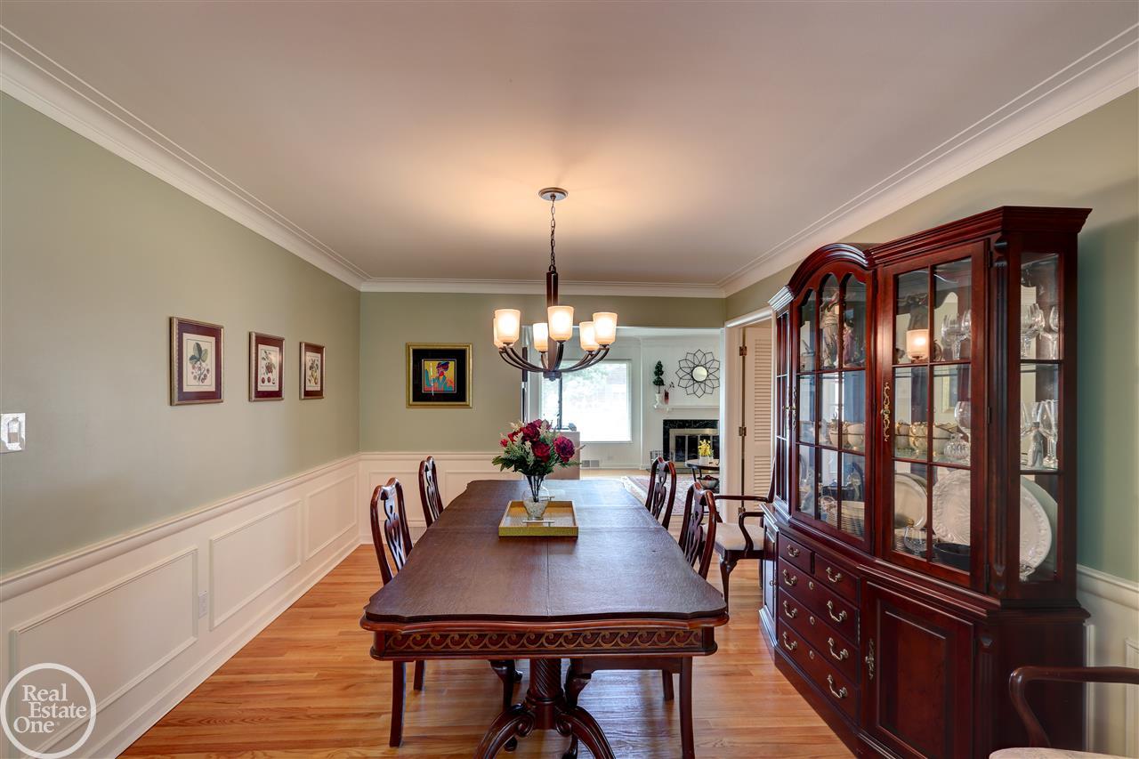 1160 South Renaud Road Grosse Pointe Woods, MI 48236 - Photo 23 of 48
