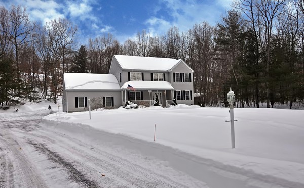 363 Mendon Road Northbridge, MA 01534 - Photo 1 of 24 Gallery Image 1
