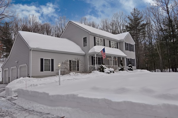363 Mendon Road Northbridge, MA 01534 - Photo 2 of 24 Gallery Image 2