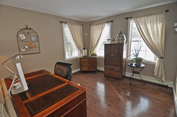 363 Mendon Road Northbridge, MA 01534 - Photo 10 of 24 Gallery Image 10