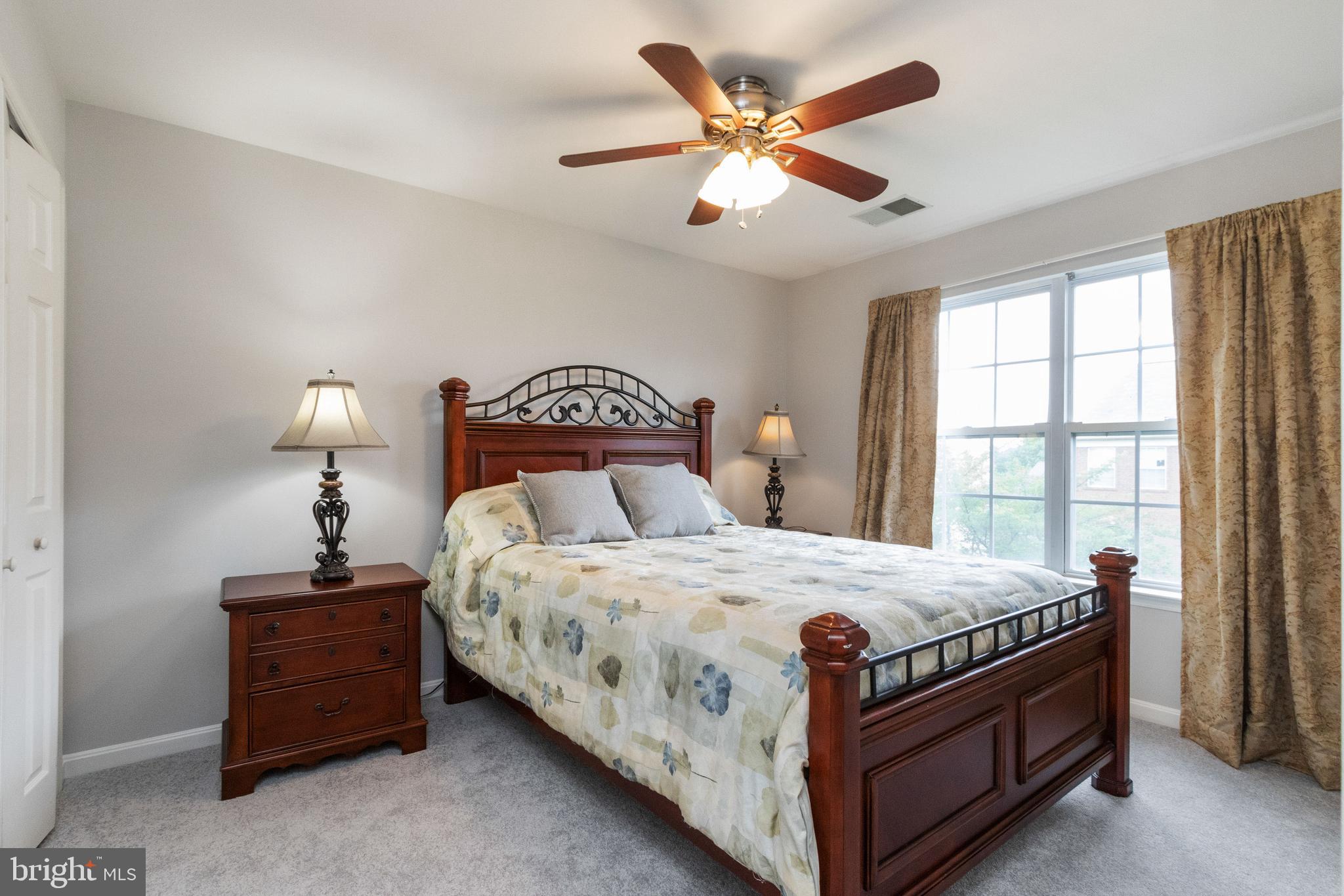 18775 Trident Square Leesburg, VA 20176 - Photo 35 of 51 Upper level bedroom 2
