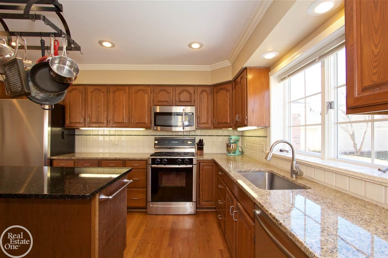 1147 Harvard Road Grosse Pointe Park, MI 48230 - Photo 23 of 48