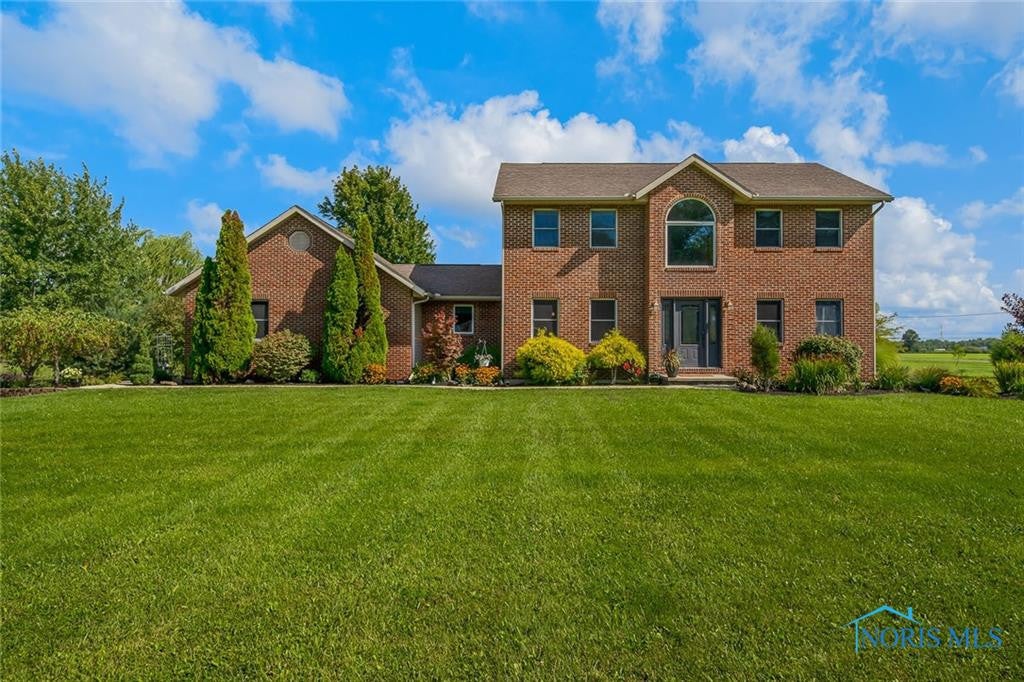 5635 East Hanthorn Road Lima, OH 45804 - Photo 1 of 30 Gallery Image 1
