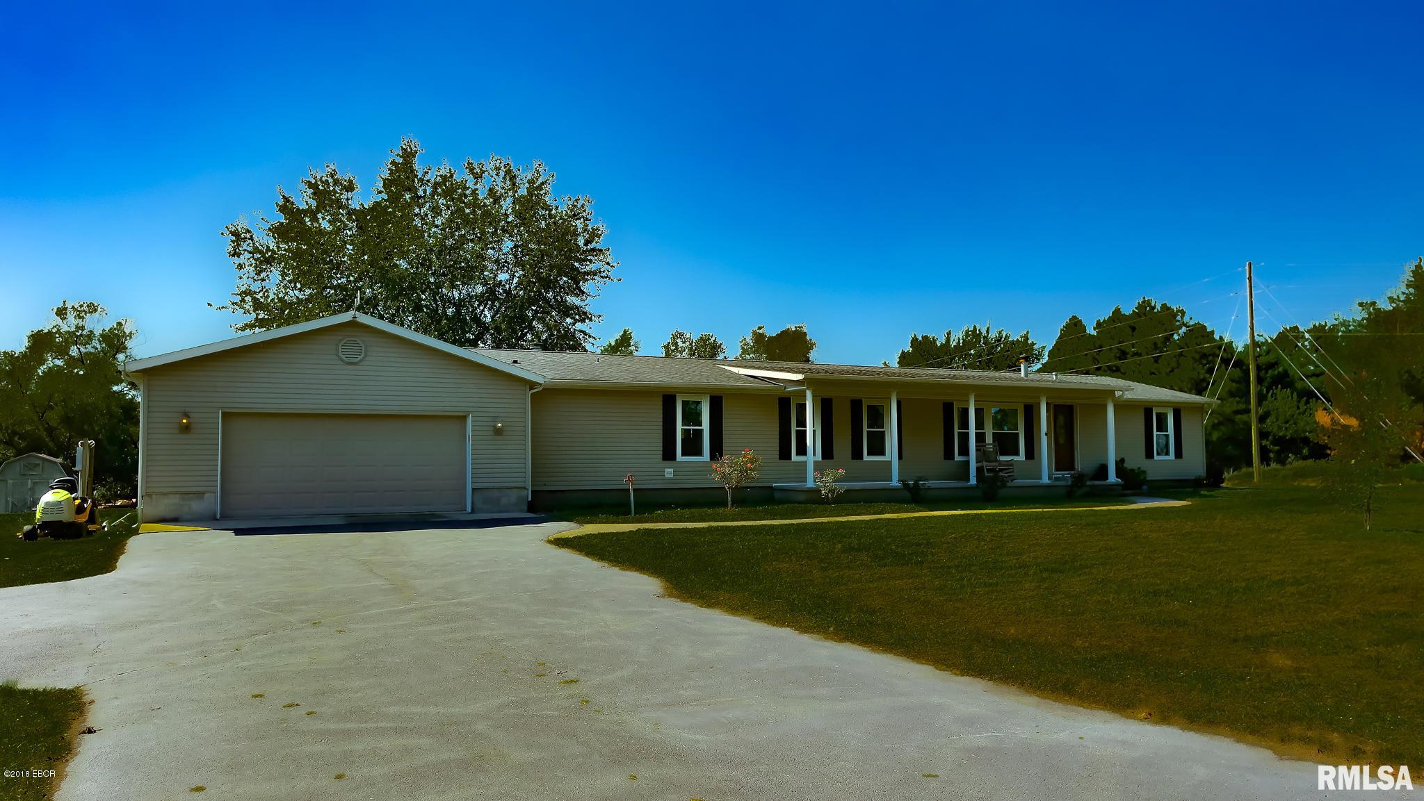 14003 Mustang Road Marion, IL 62959 - Photo 1 of 34