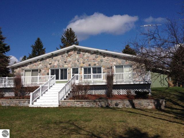 423 North Intermediate Lake Road Central Lake, MI 49622 - Photo 1 of 44 1829009.JPG