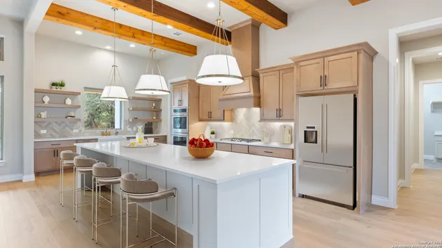 $942,000 | 109 Lazy Oak Place, Spicewood, TX 78669