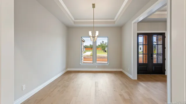 $942,000 | 109 Lazy Oak Place, Spicewood, TX 78669