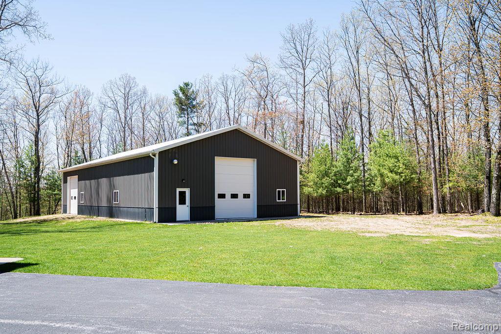 101 Highview Road Traverse City, MI 49696 - Photo 16 of 88 View of outbuilding