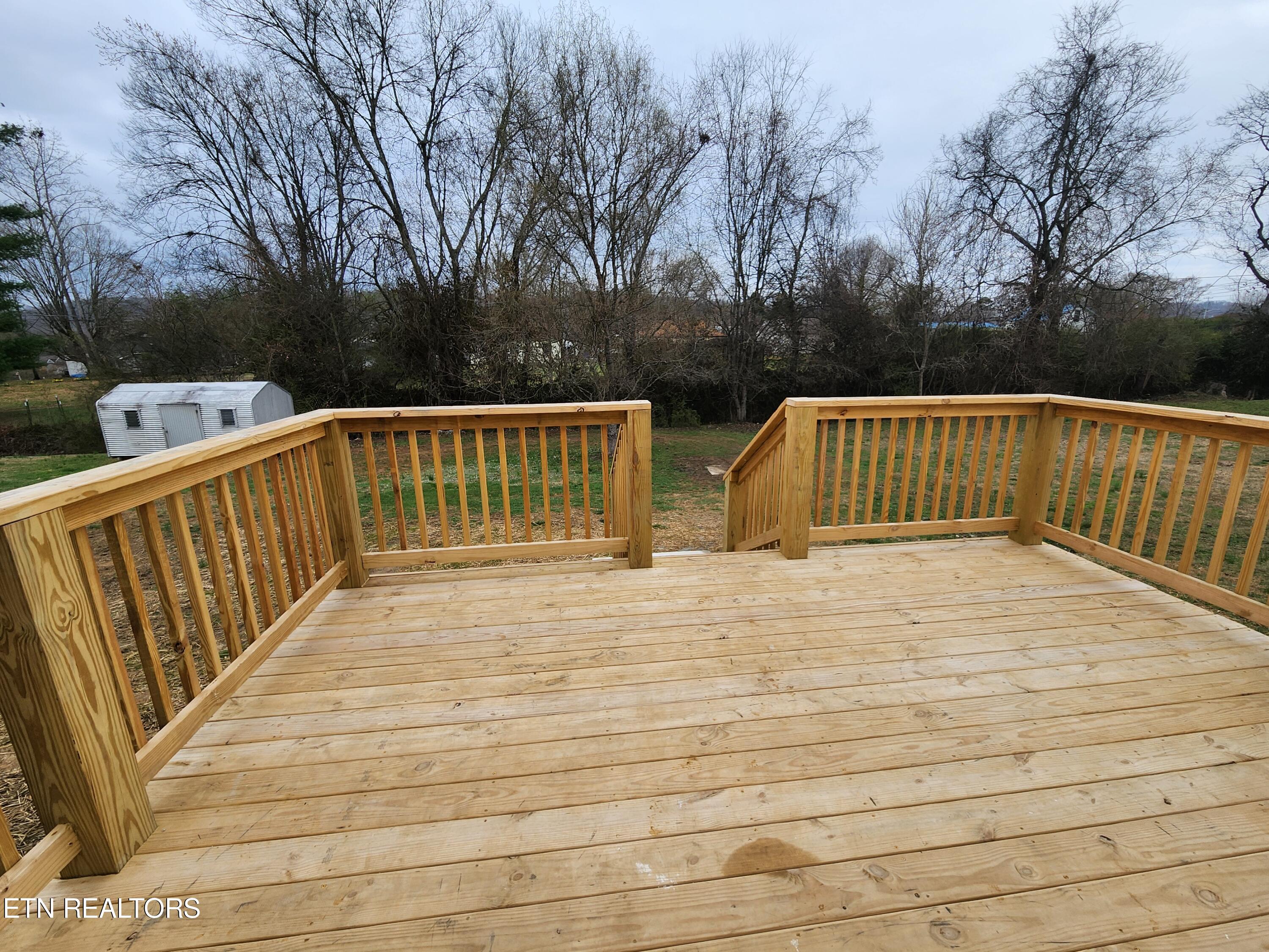 312 Blockhouse Valley Road Clinton, TN 37716 - Photo 27 of 32 20240304_085444