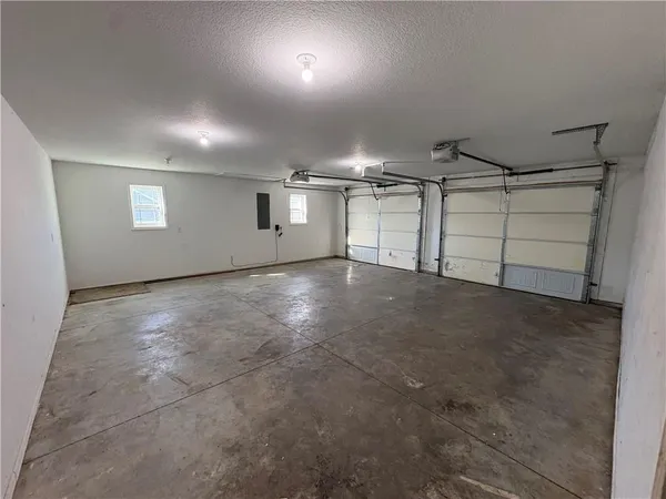 $320,000 | 203 Valley Street, Lathrop, MO 64465