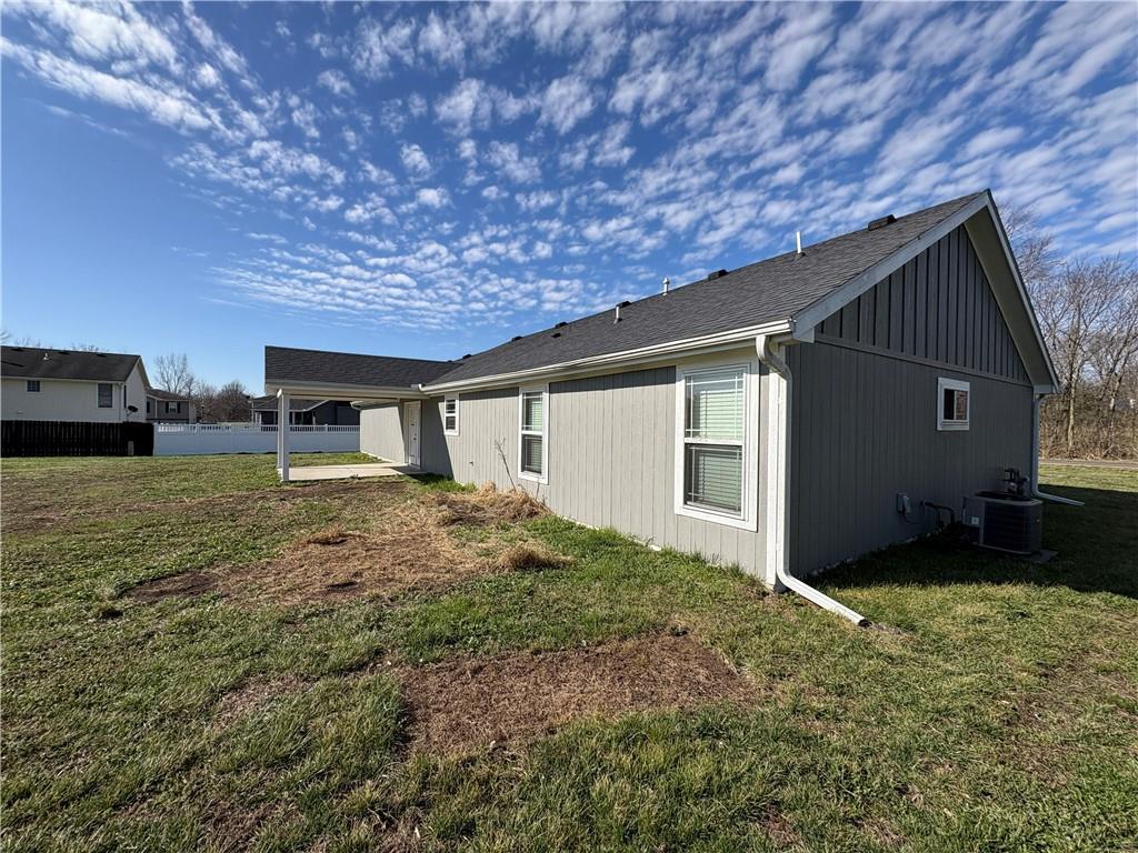 203 Valley Street Lathrop, MO 64465 - Photo 4 of 20
