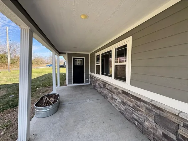 $320,000 | 203 Valley Street, Lathrop, MO 64465