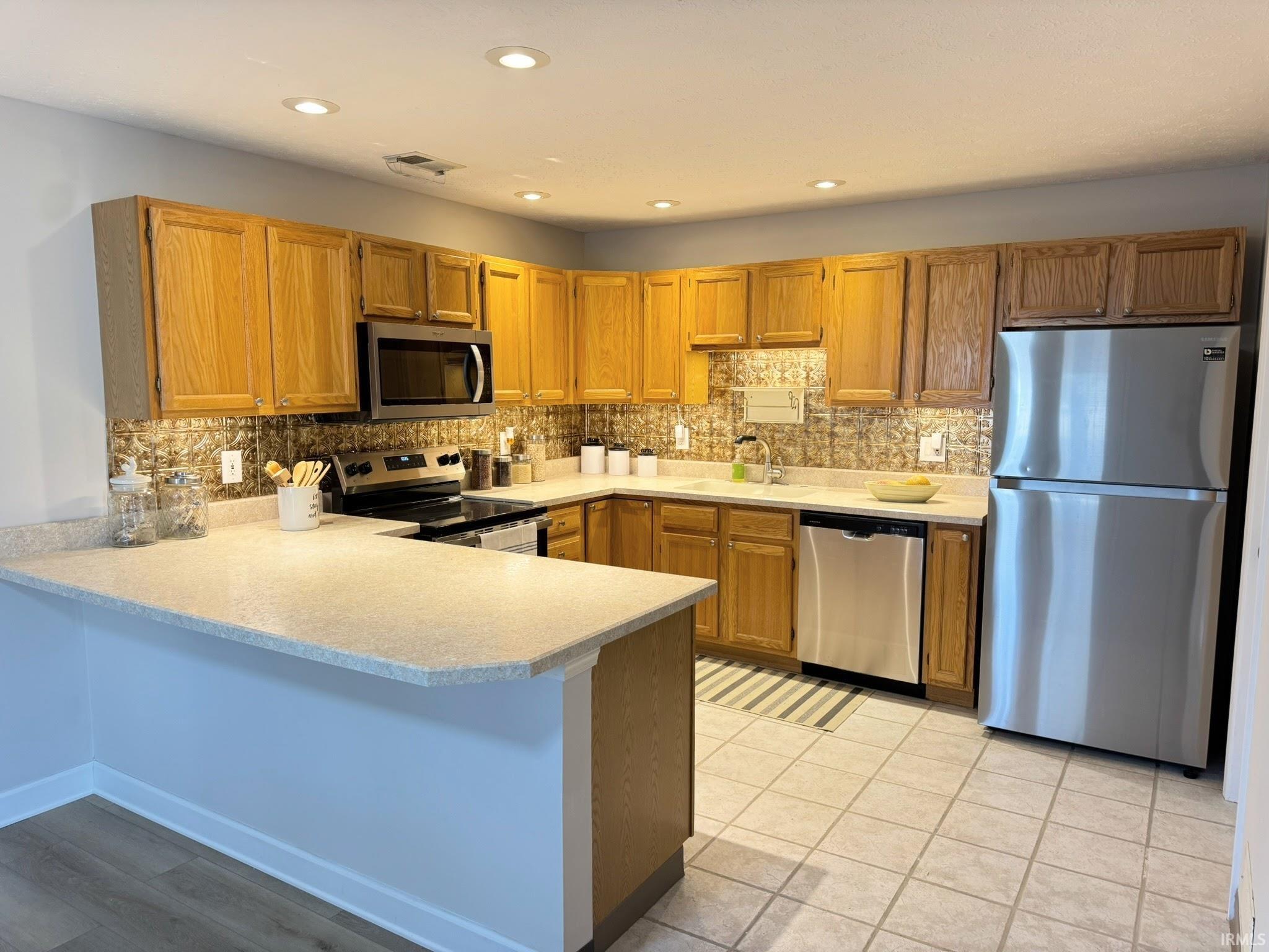 5788 Morningside Drive Newburgh, IN 47630 - Photo 7 of 19