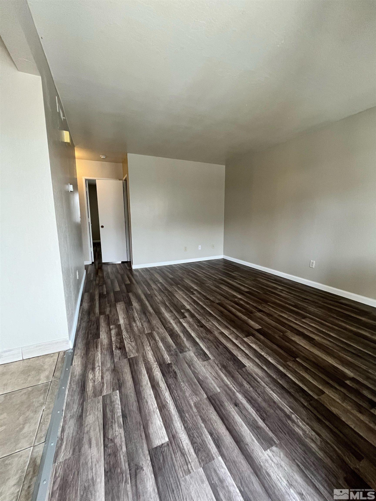 1494 Lewis Street, Unit 6 Reno, NV 89502 - Photo 5 of 13 Photo 7