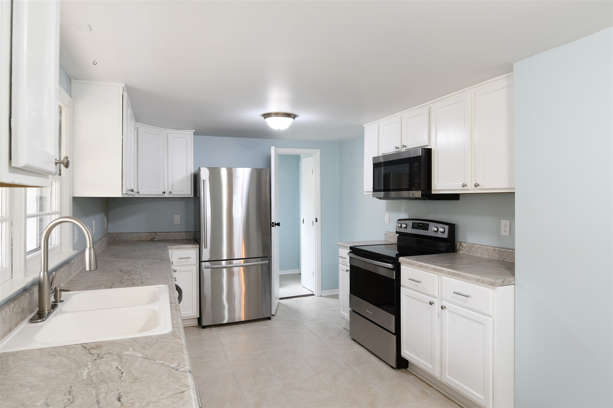 6398 East Robinson Road Bloomington, IN 47408 - Photo 4 of 35