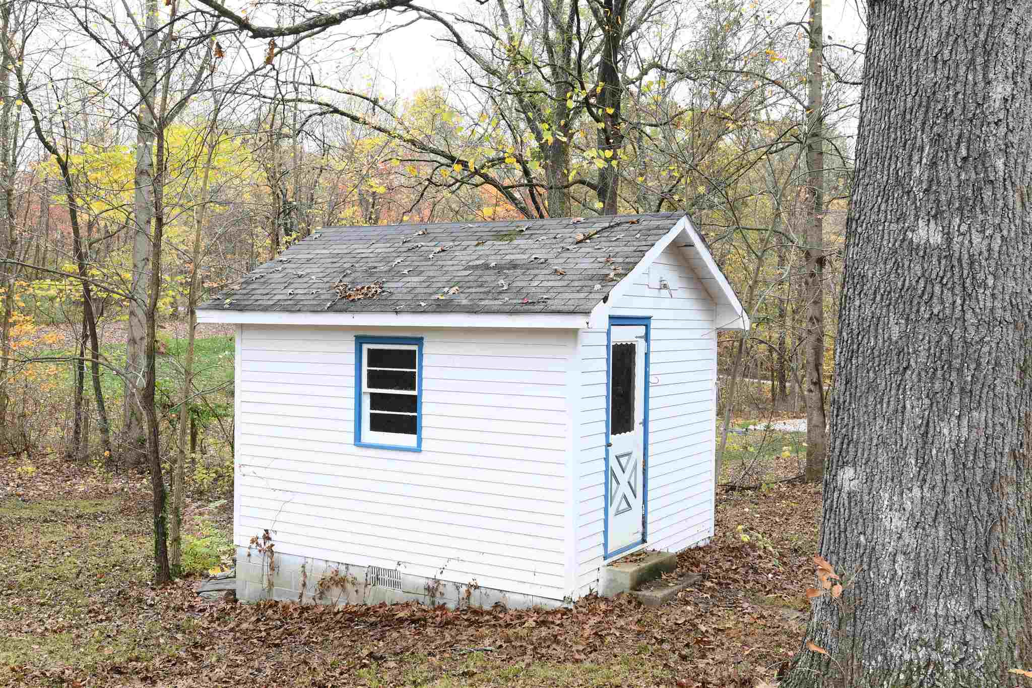 6398 East Robinson Road Bloomington, IN 47408 - Photo 34 of 35
