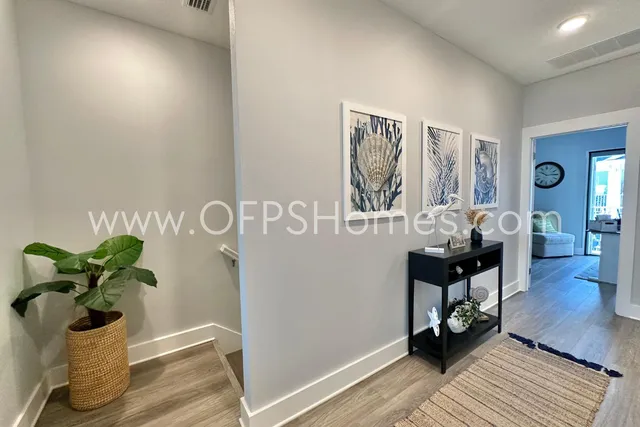 $2,500 | 100 Beach Drive, Unit 10, Destin, FL 32541