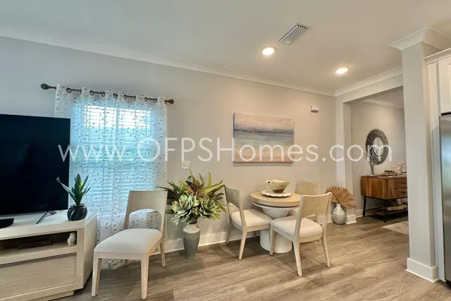 $2,500 | 100 Beach Drive, Unit 10, Destin, FL 32541