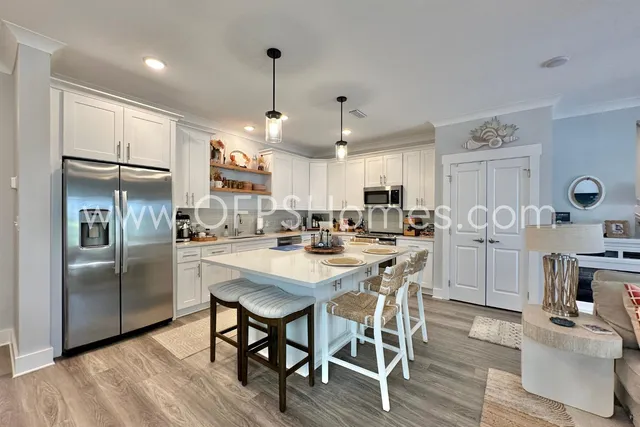 $2,500 | 100 Beach Drive, Unit 10, Destin, FL 32541