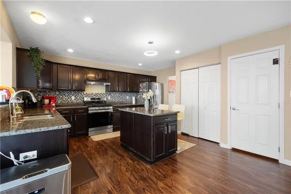 $497,000 | 1336 Sandstone Drive, McDonald, PA 15057