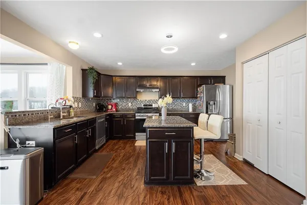 $497,000 | 1336 Sandstone Drive, McDonald, PA 15057