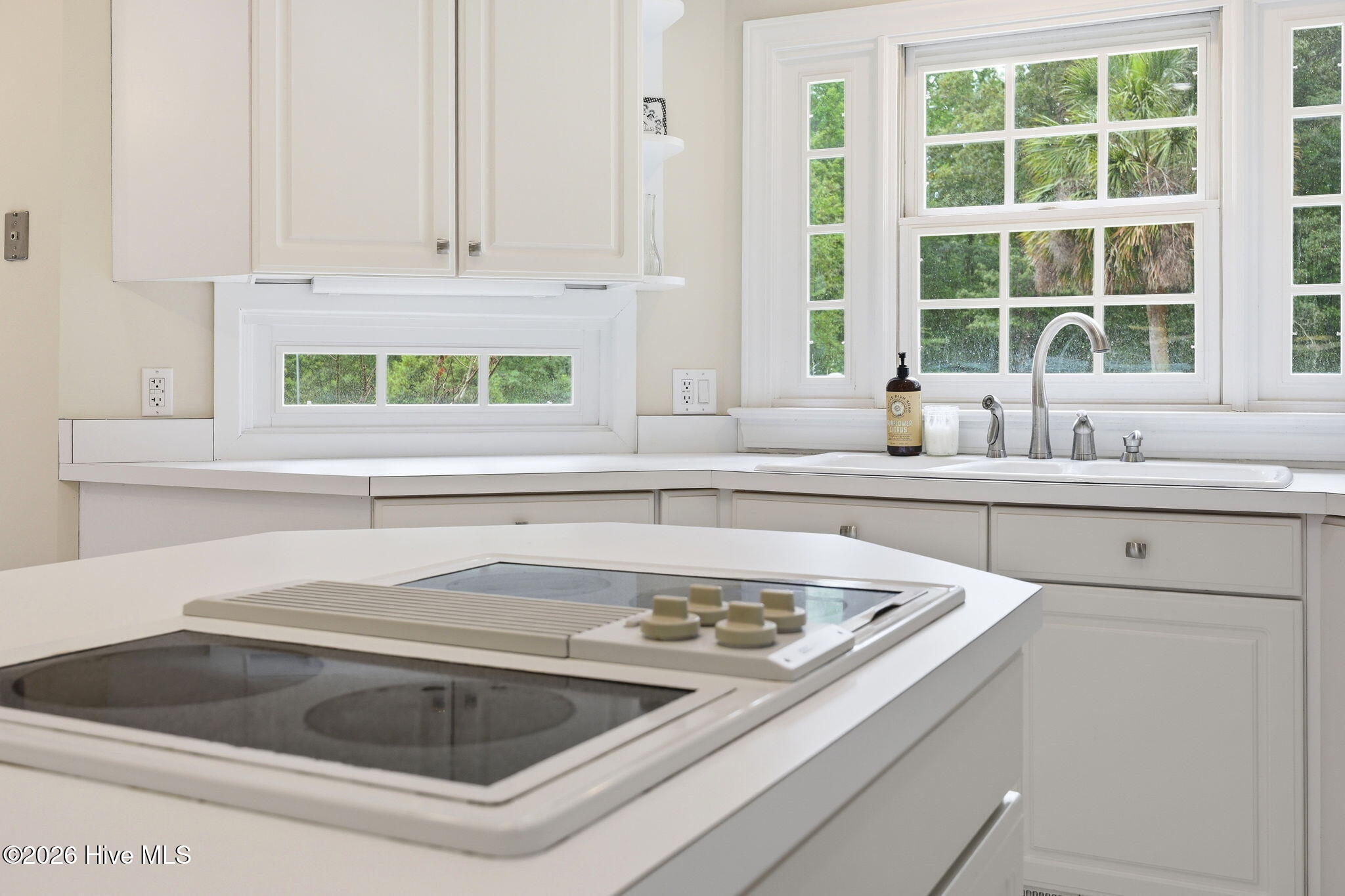 4076 Mobleys Bridge Road Grimesland, NC 27837 - Photo 25 of 66 cooktop