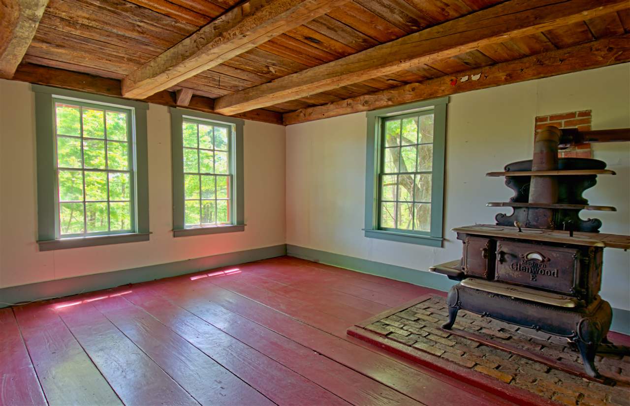 580 Sheepboro Road Farmington, NH 03835 - Photo 2 of 35