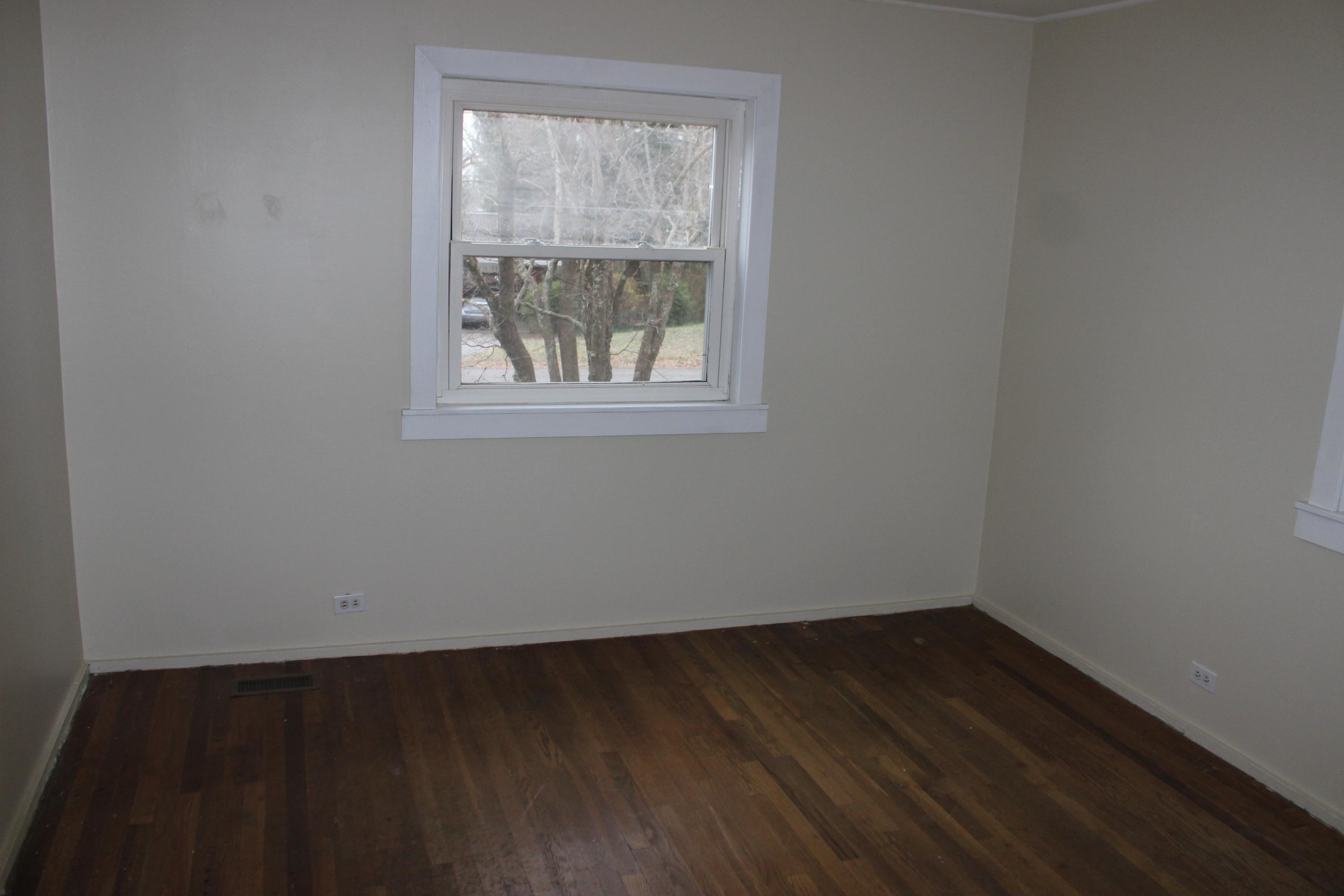 112 Porter Road Oak Ridge, TN 37830 - Photo 10 of 14 IMG_1512