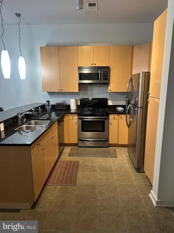 $995 | 1209 North Charles Street, Unit 209, Baltimore, MD 21201