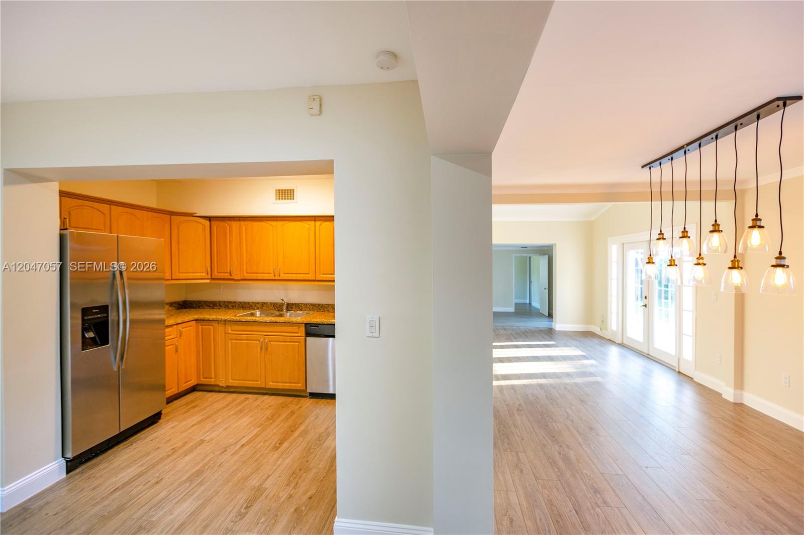 5451 Southwest 80th Street Miami, FL 33143 - Photo 13 of 39