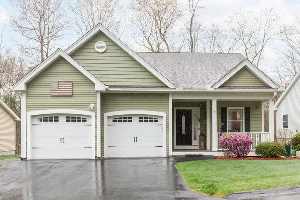 $675,000 | 4 Sagewood Drive, Pelham, NH 03076